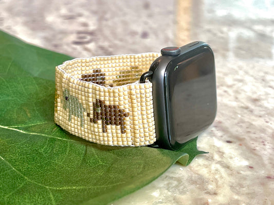 Cream Dog Motif Seed Bead Apple Watch Band