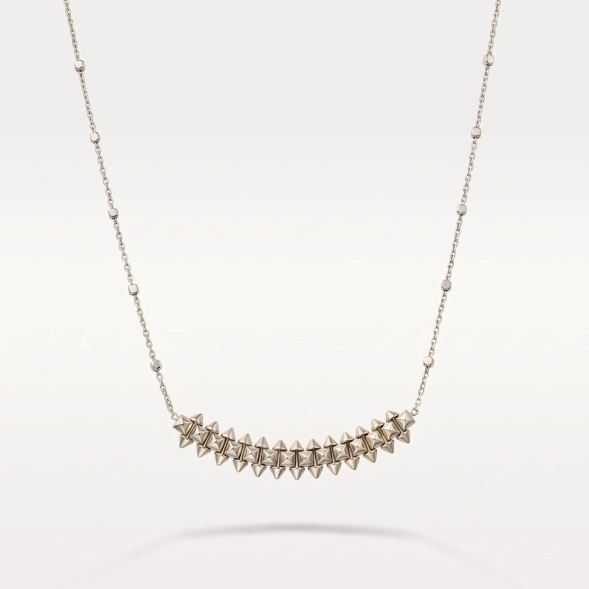 Clash de Apex Rhythm Necklace