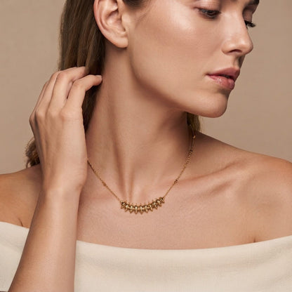 Clash de Apex Rhythm Necklace