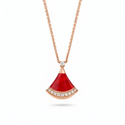 Divas’ Dream Fan Necklace