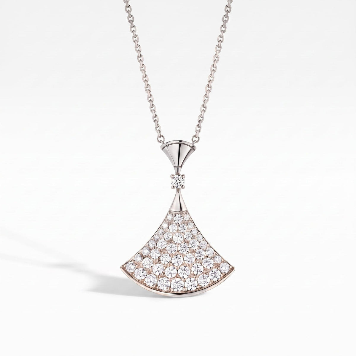 Diva's Dream Full Pavé Necklace