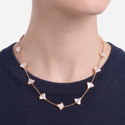 Divas’ Dream Mother-of-Pearl Necklace