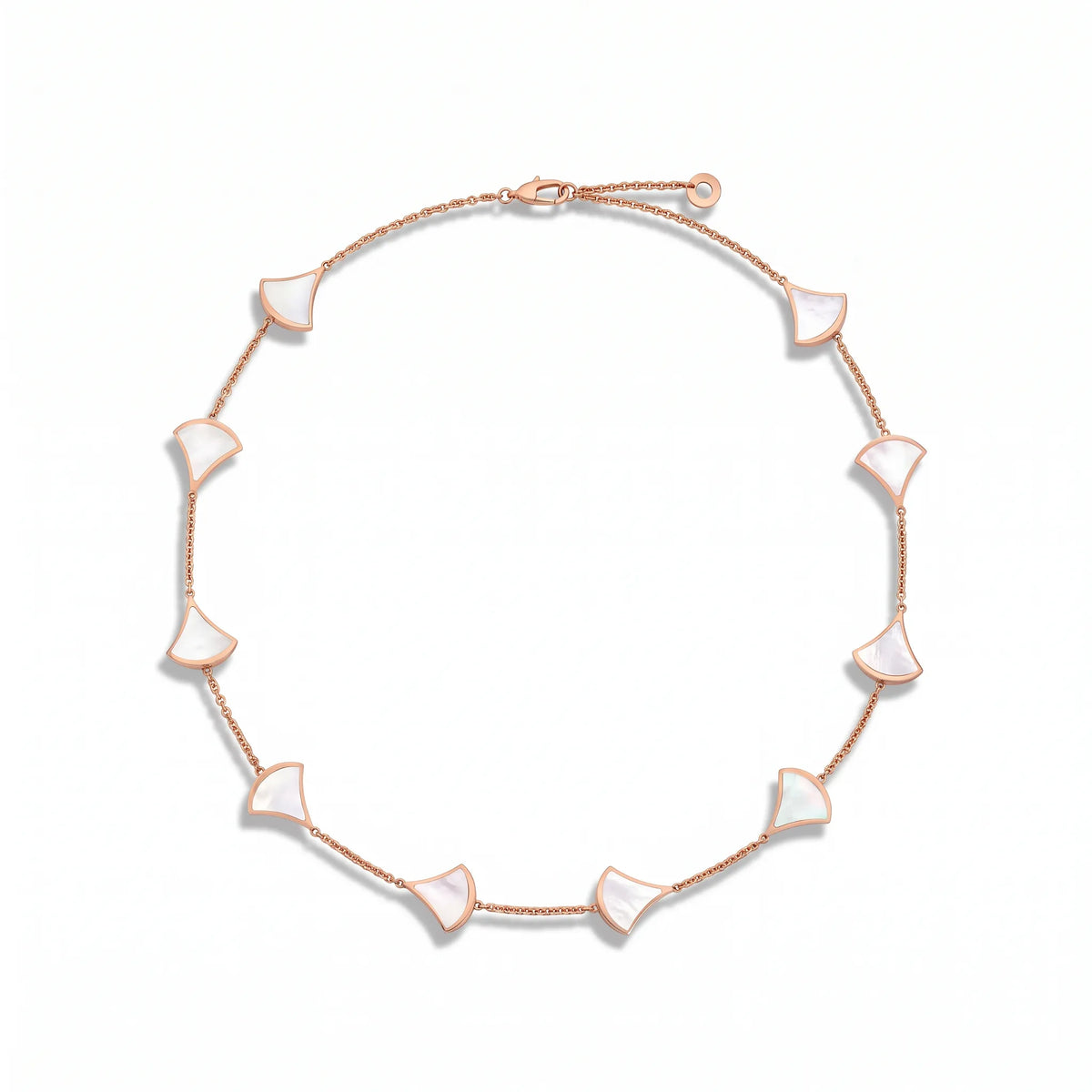 Divas’ Dream Mother-of-Pearl Necklace