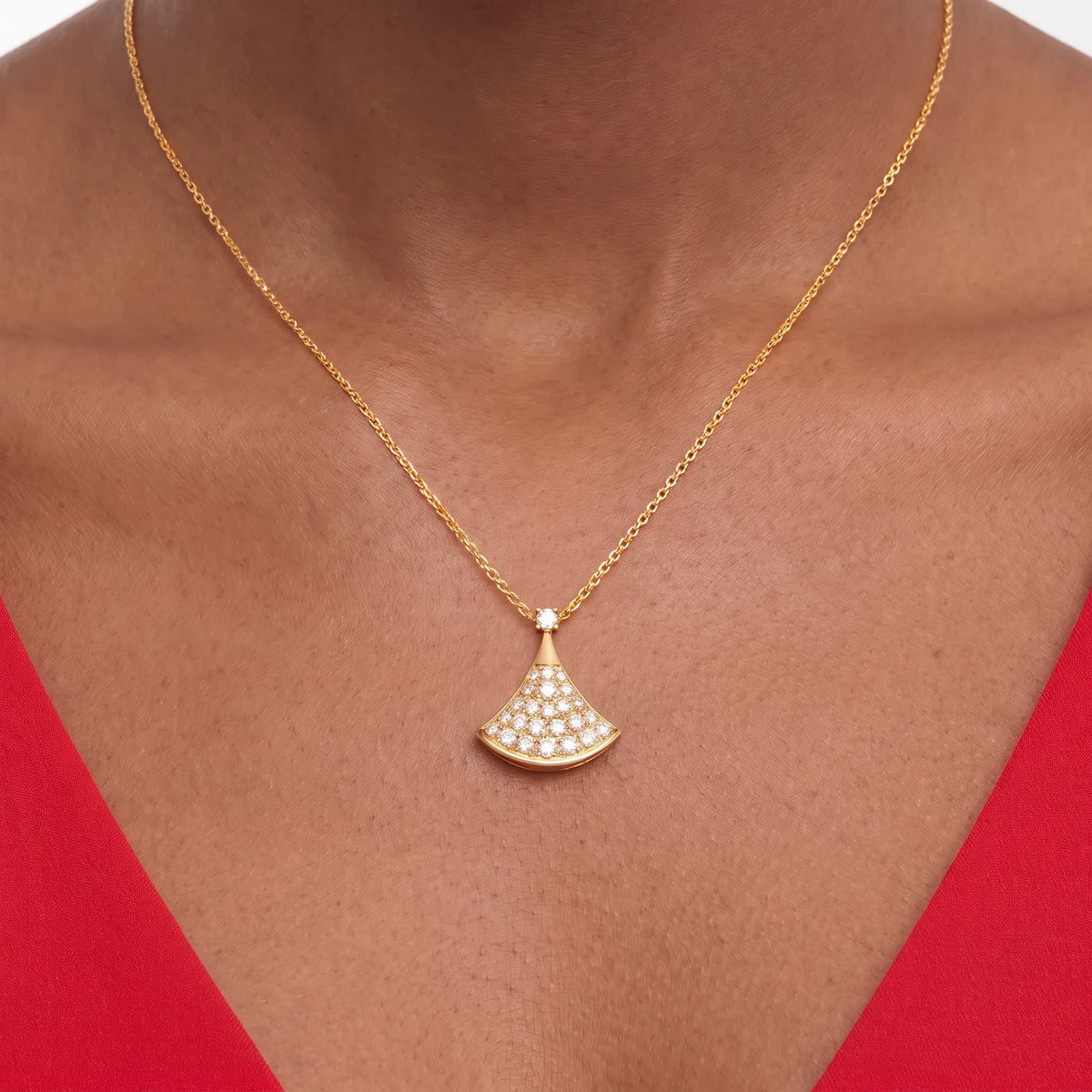 Divas’ Dream Radiant Pavé Necklace