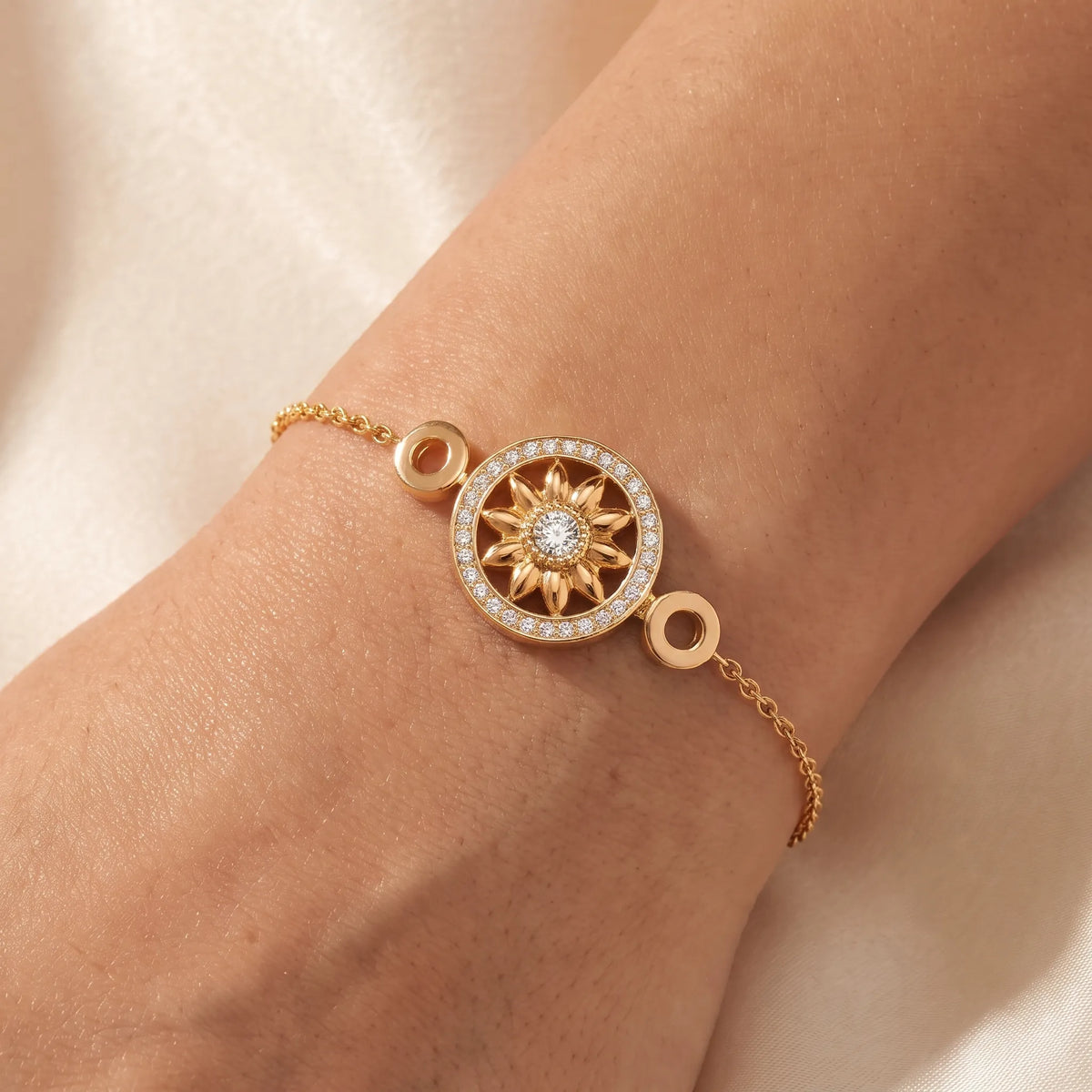 Gates Soleil Halo Bracelet