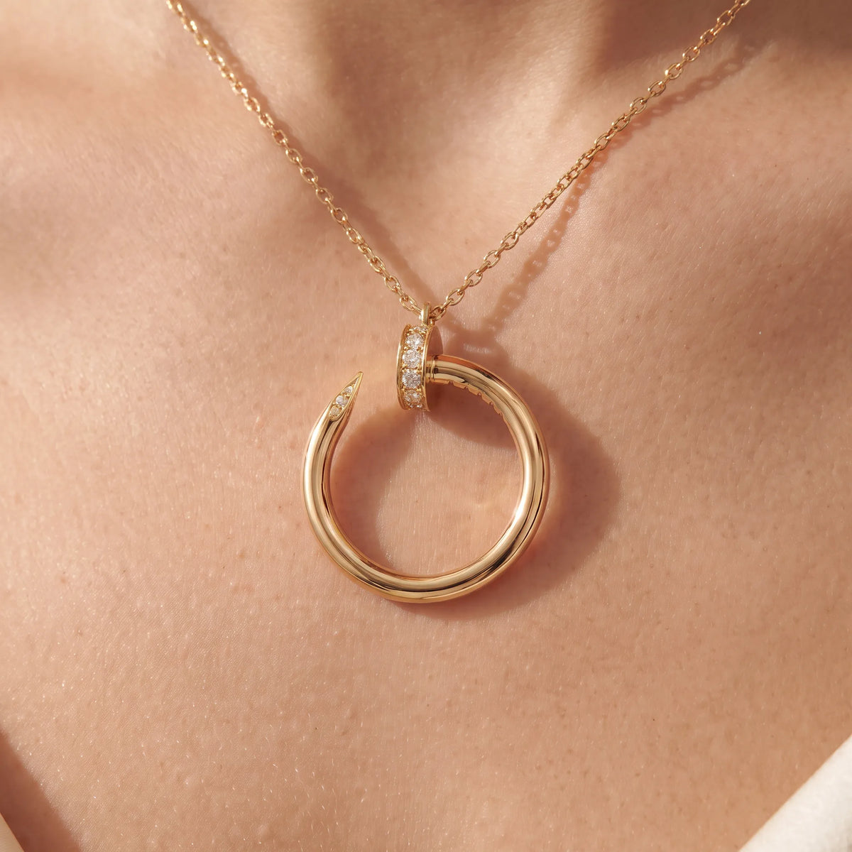 Juste un Clou Nail Pendant