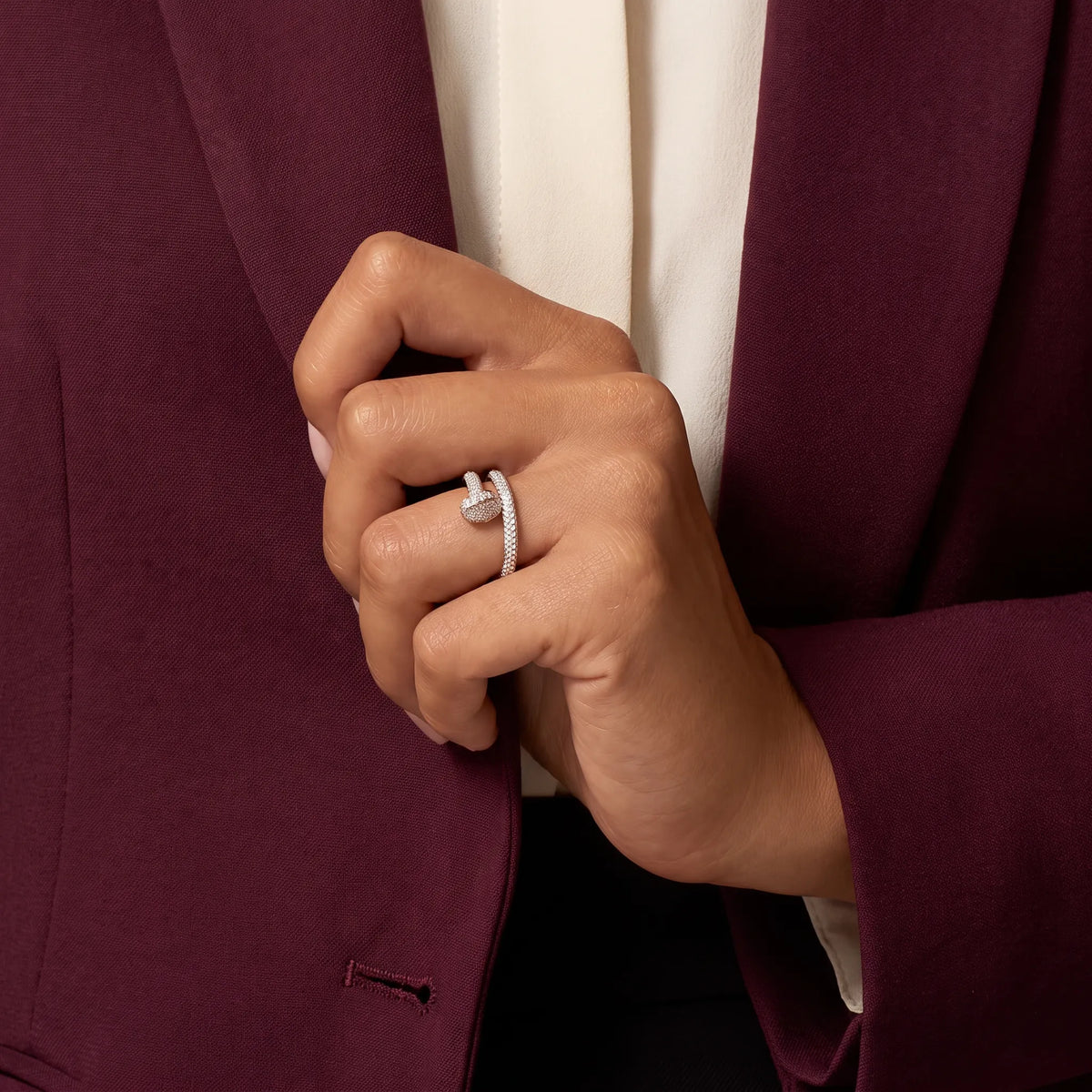Juste un Clou Radiance Ring