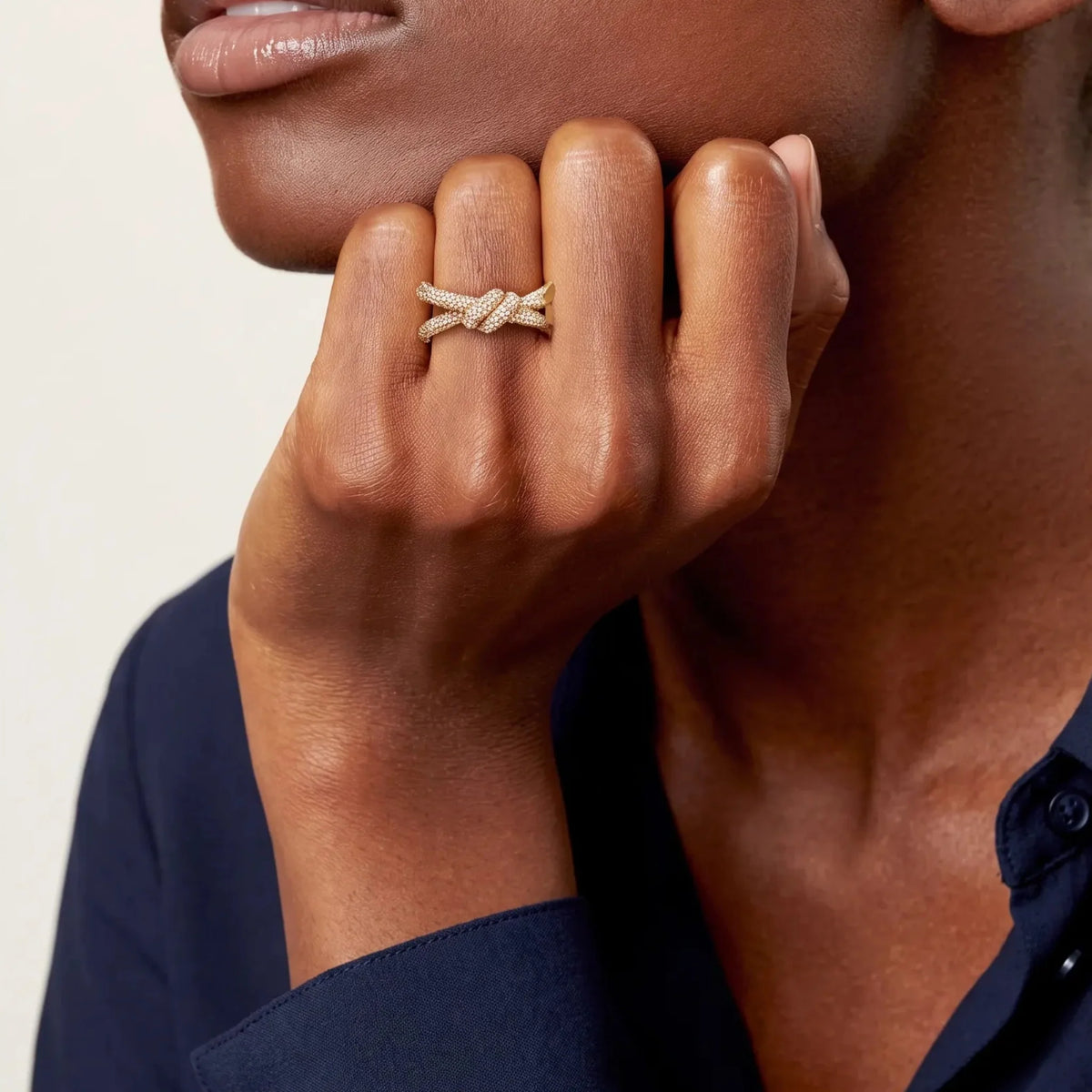 Knot Double Embrace Ring