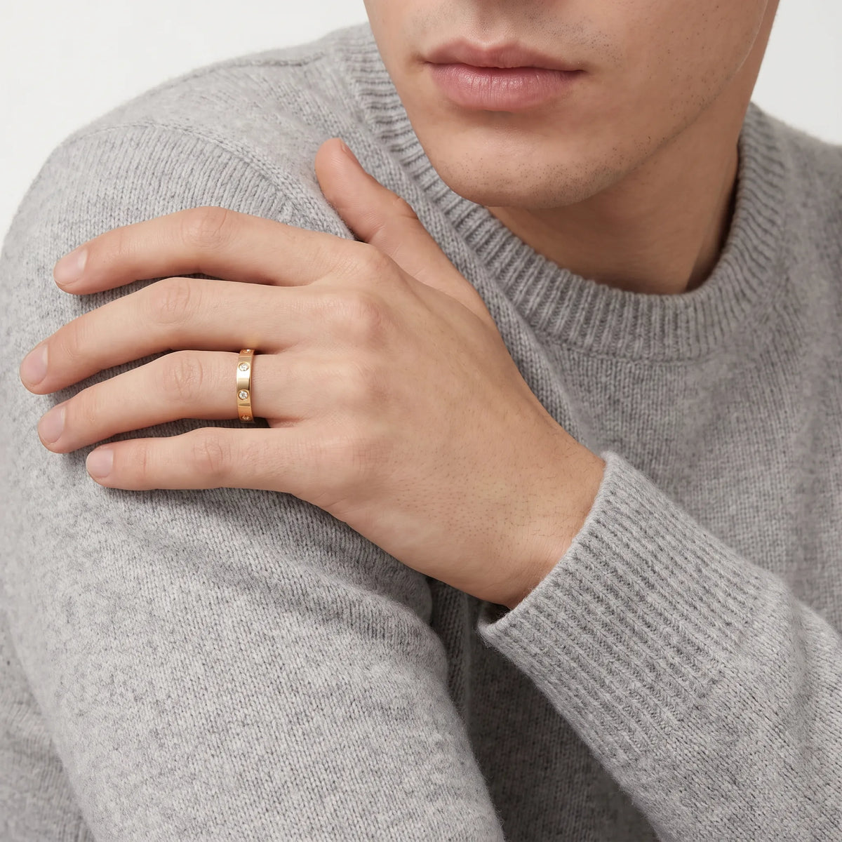 Love Timeless Eternity 8 Paved Ring