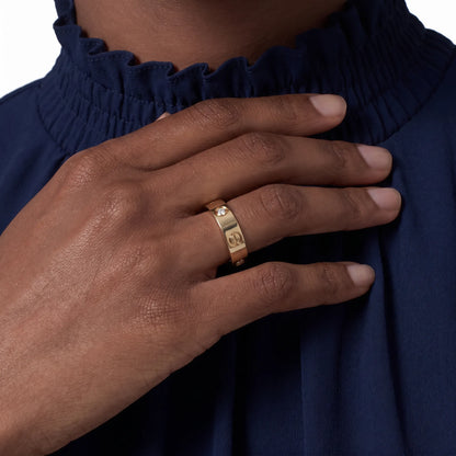 Love Valenne Three Stone Ring