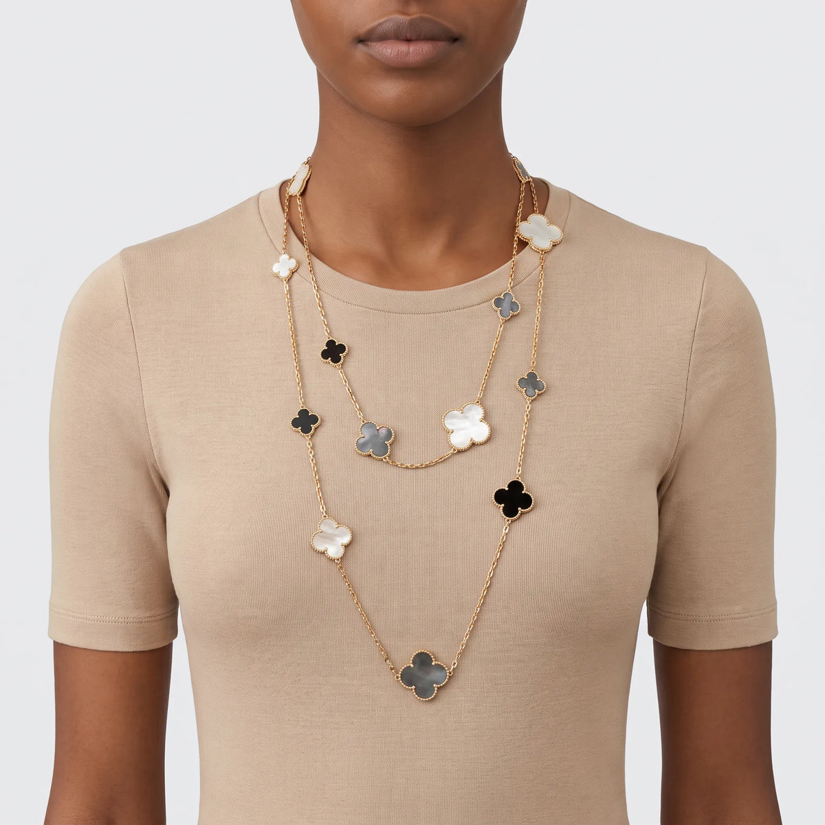 Magic Alhambra 16 Motif Long Necklace