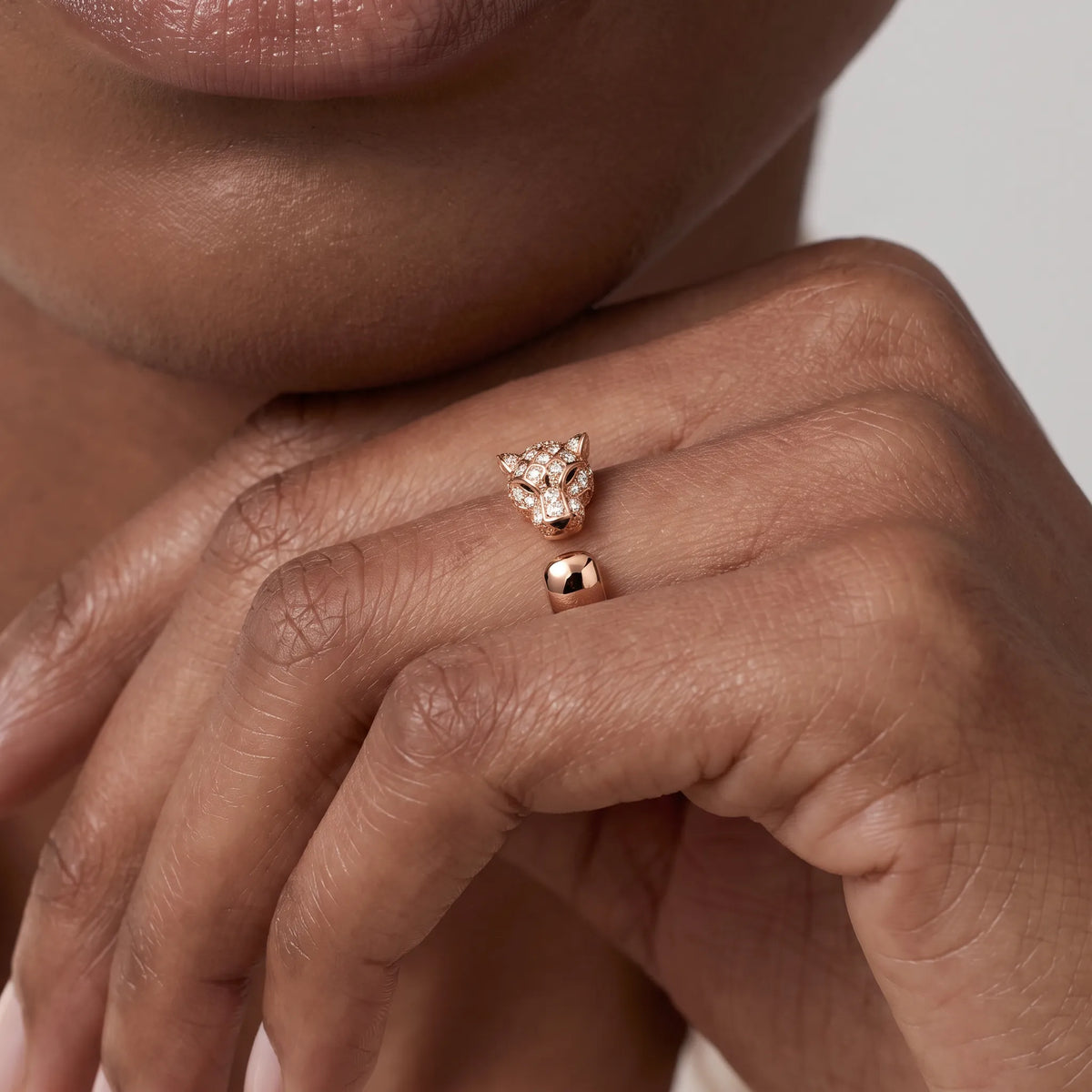 Panthère Half Pavé Small Ring