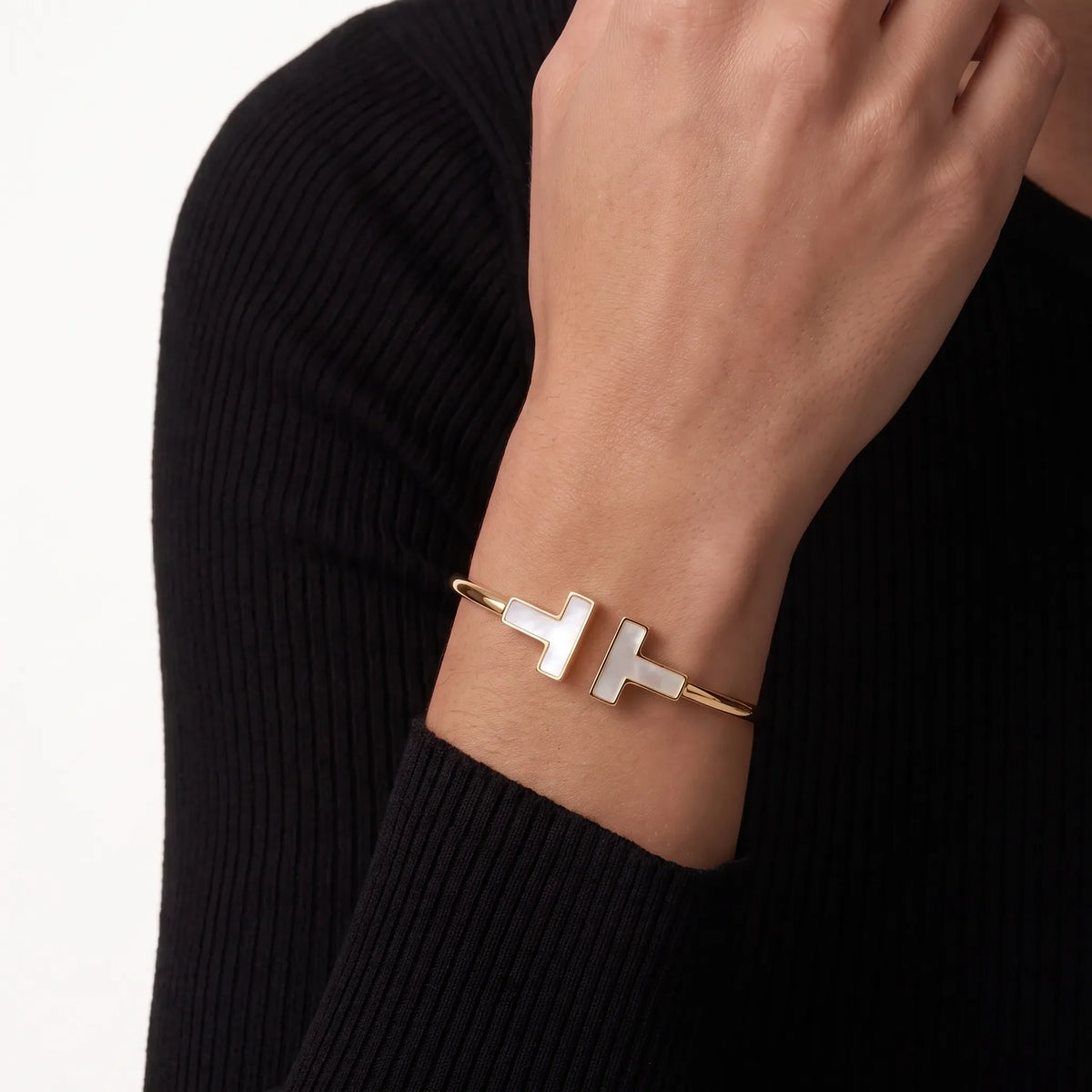T Wire Opaline Bangle Bracelet