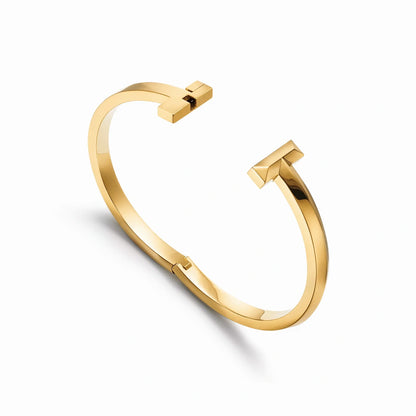 T1 Narrow Essential Bangle Bracelet