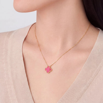 Vintage Alhambra Rosalia Pendant Necklace