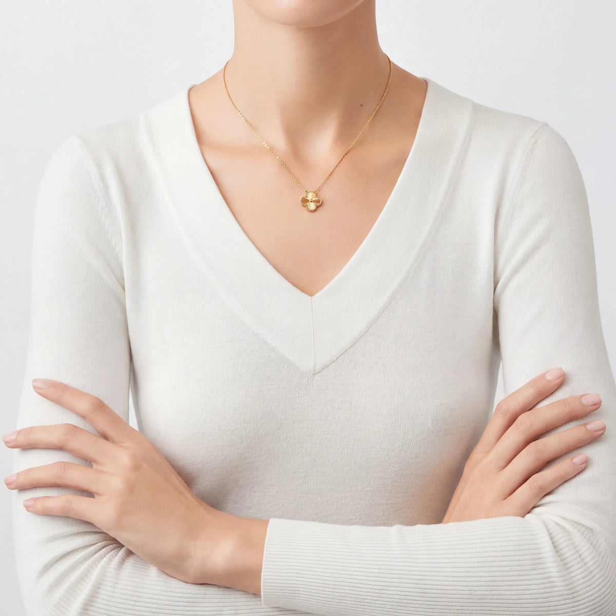 Vintage Alhambra Soleil Pendant Necklace